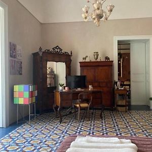 Palazzo Zappata luxury room Noto centro